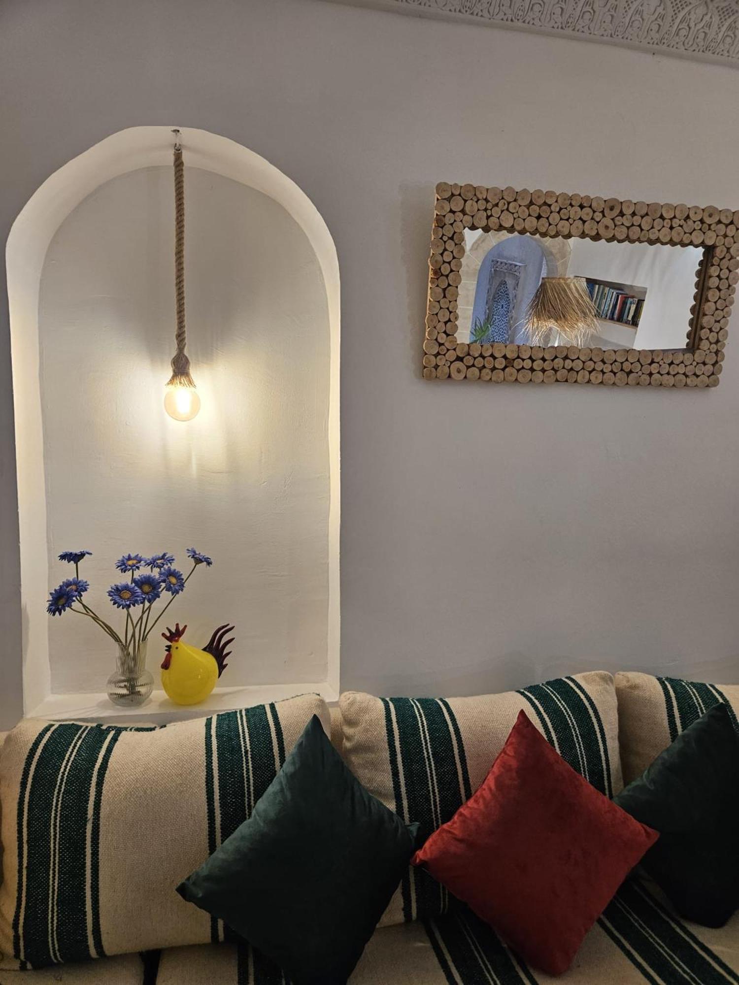 Les Terrasses Suites Home - Yoga Studio 에사우이라 외부 사진